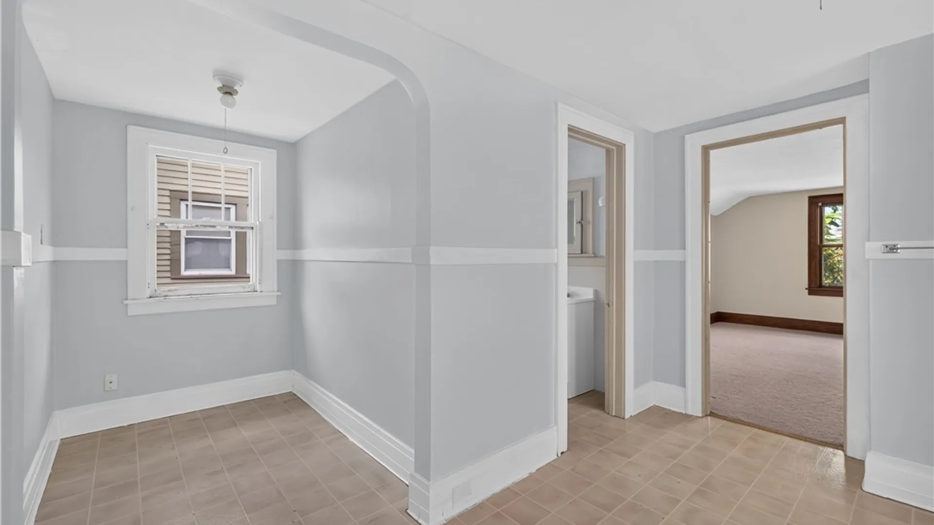 Property at 250 Euclid Avenue, Tonawanda, NY 14217 9
