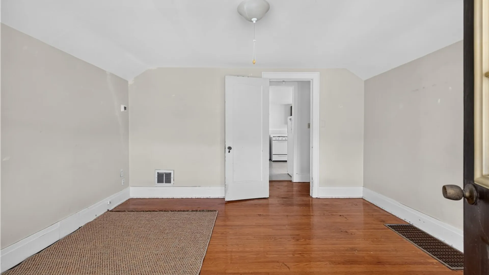 Property at 250 Euclid Avenue, Tonawanda, NY 14217 16
