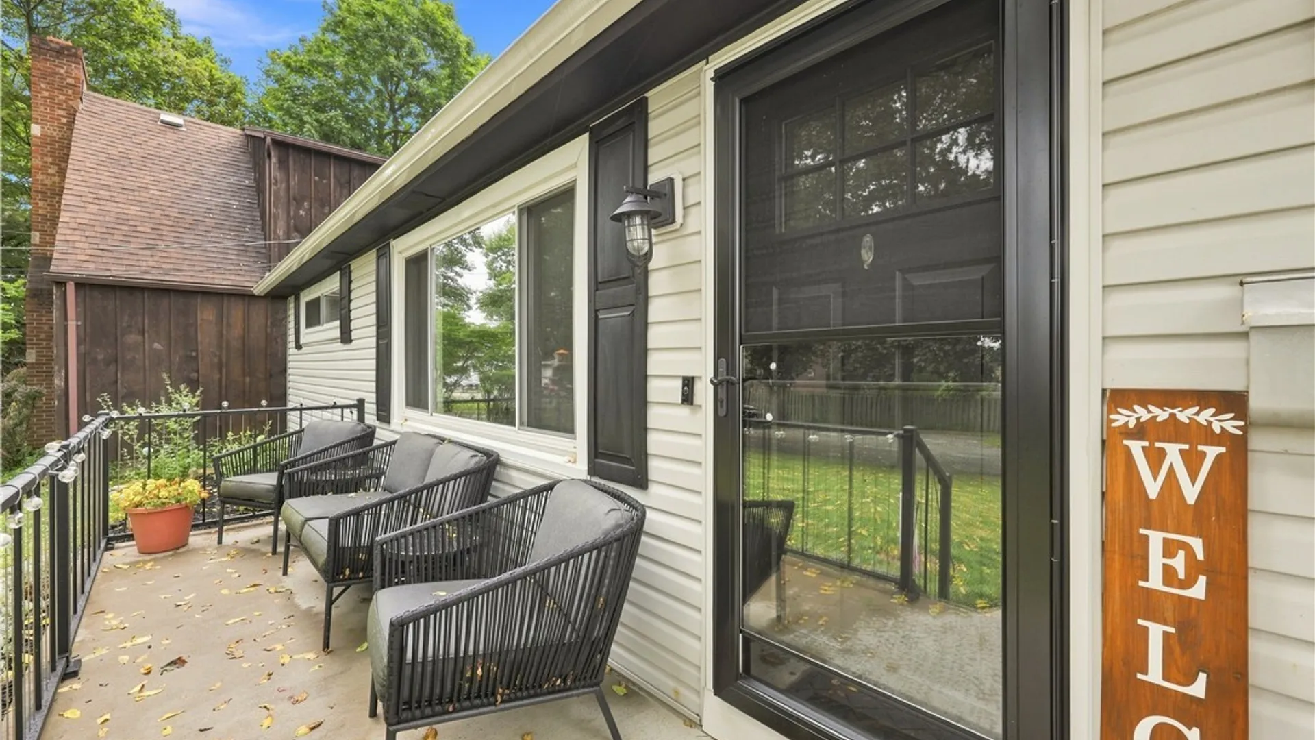 Property at 34 Plymouth Place, Amherst, NY 14221 4