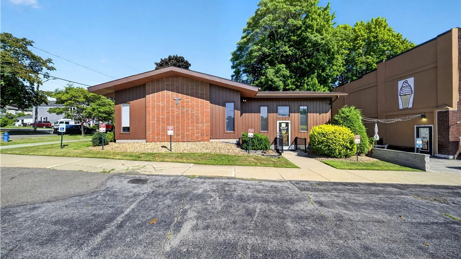 Property at 63 W 2nd Street, Oswego, NY 13126 3