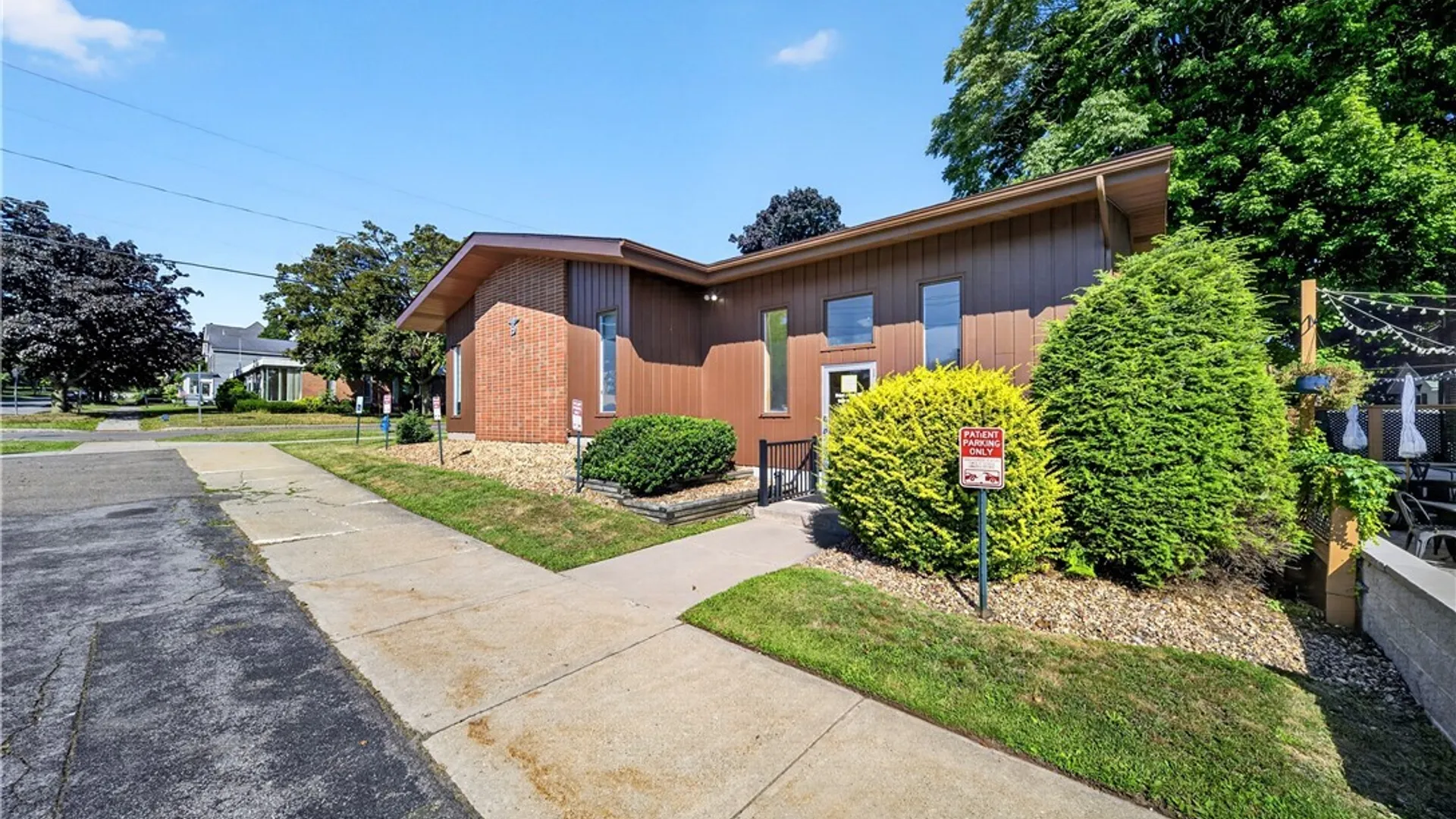Property at 63 W 2nd Street, Oswego, NY 13126 4