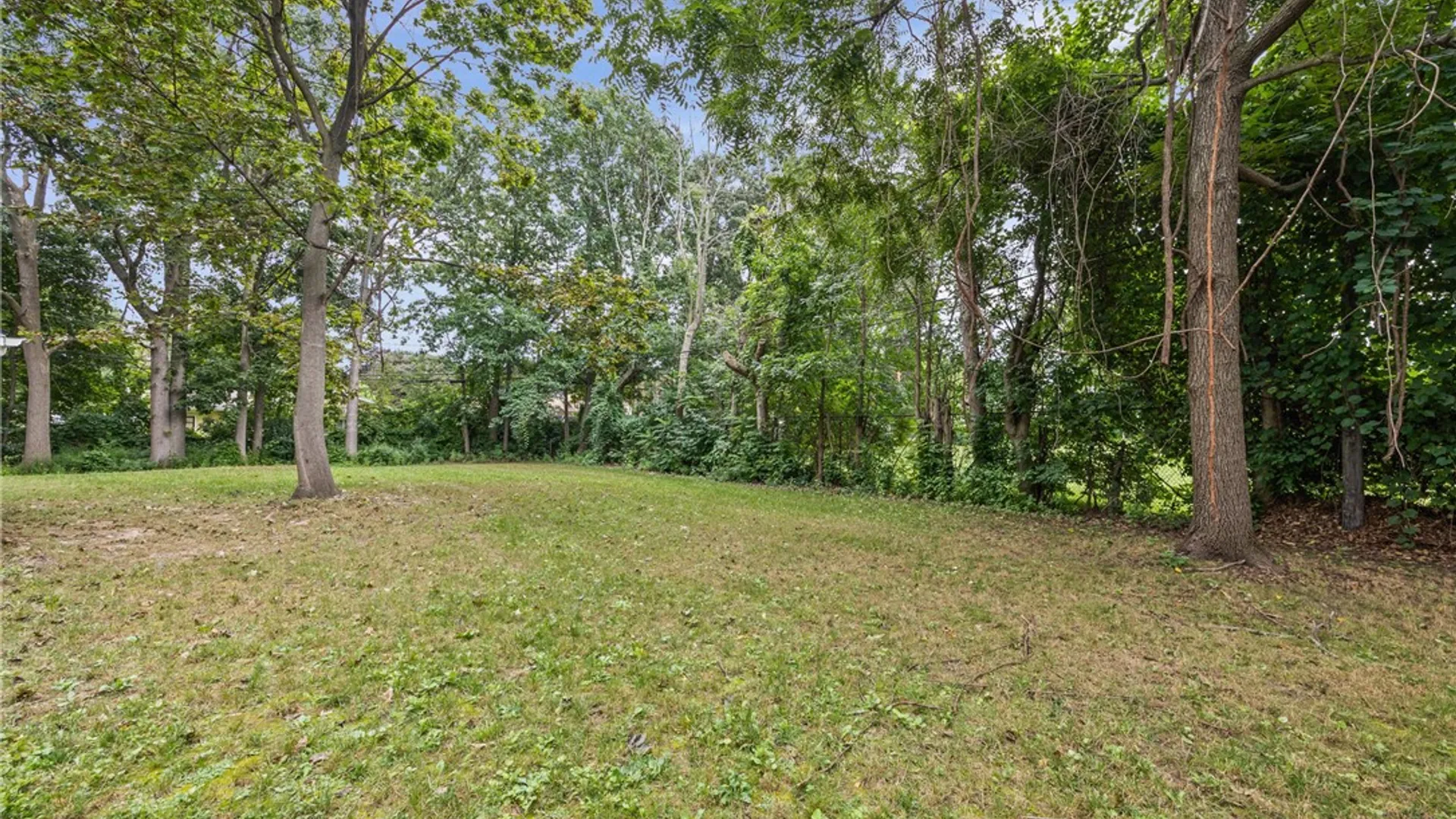 Property at 234 Rhea Crescent, Greece, NY 14615 49