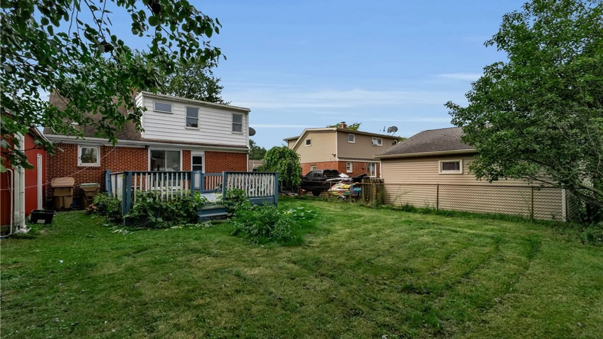 Property at 80 Clearvale Drive, Cheektowaga, NY 14225 4