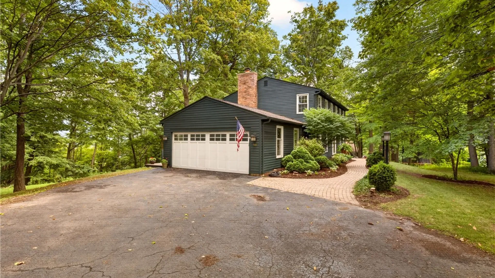 Property at 148 Bent Oak, Perinton, NY 14450 3