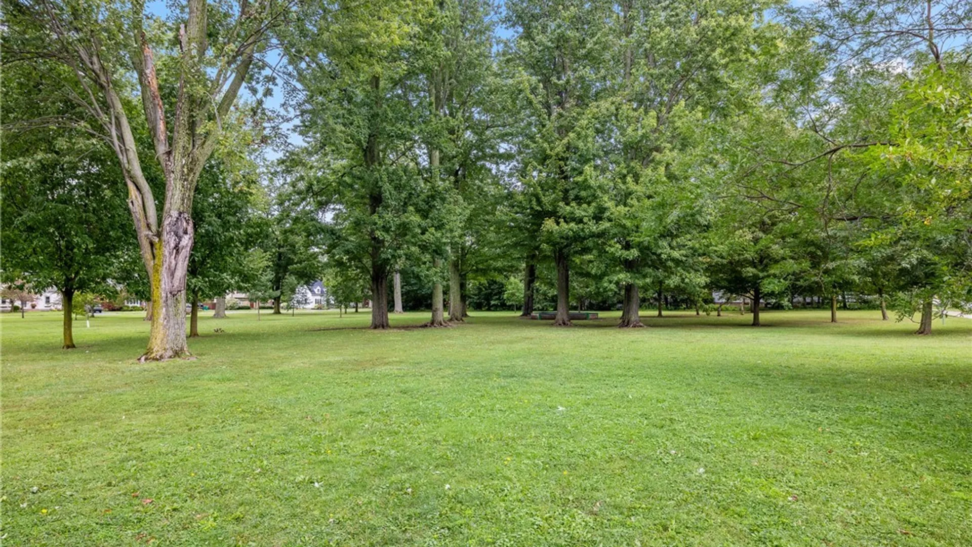 Property at 160 Prospect Avenue, Hamburg, NY 14075 29