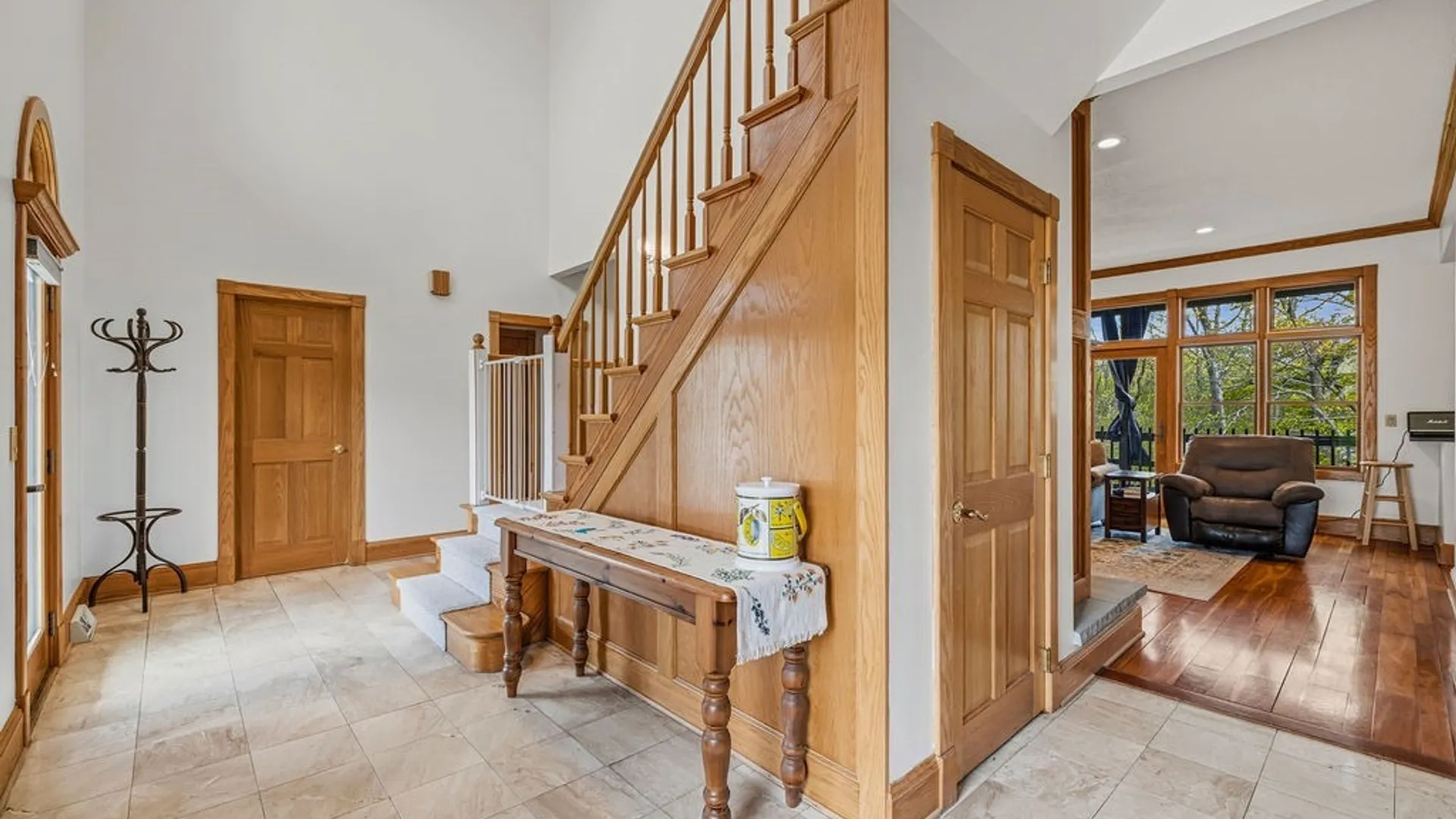 Property at 207 Forest Creek Lane, Grand Island, NY 14072 6