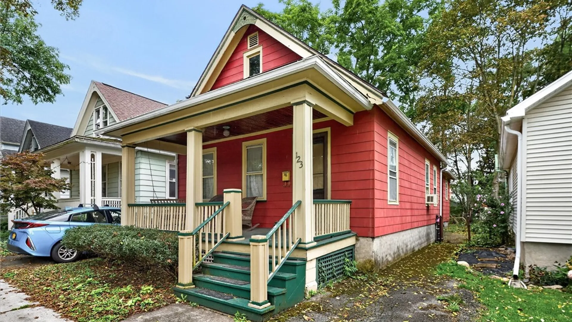 Property at 123 Oakland Street, Rochester, NY 14620 3