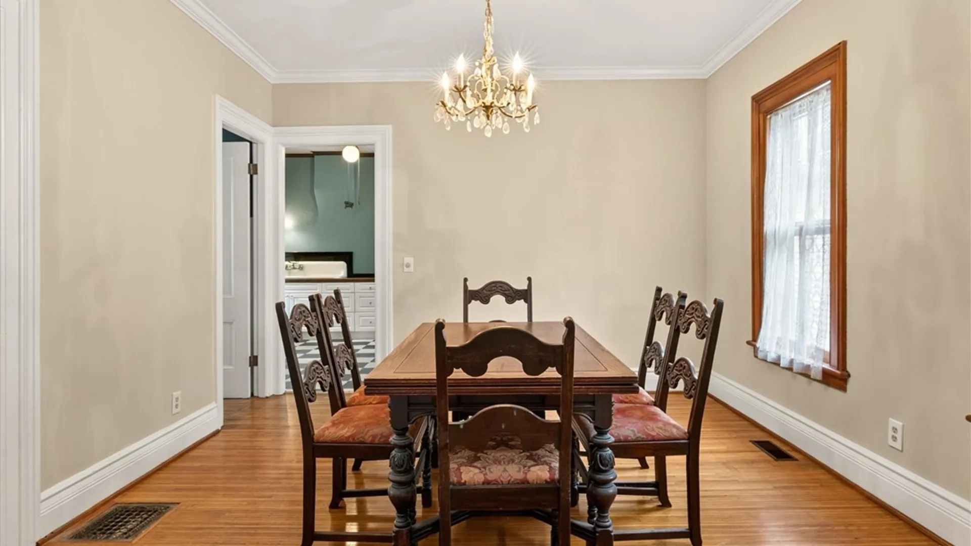 Property at 123 Oakland Street, Rochester, NY 14620 14