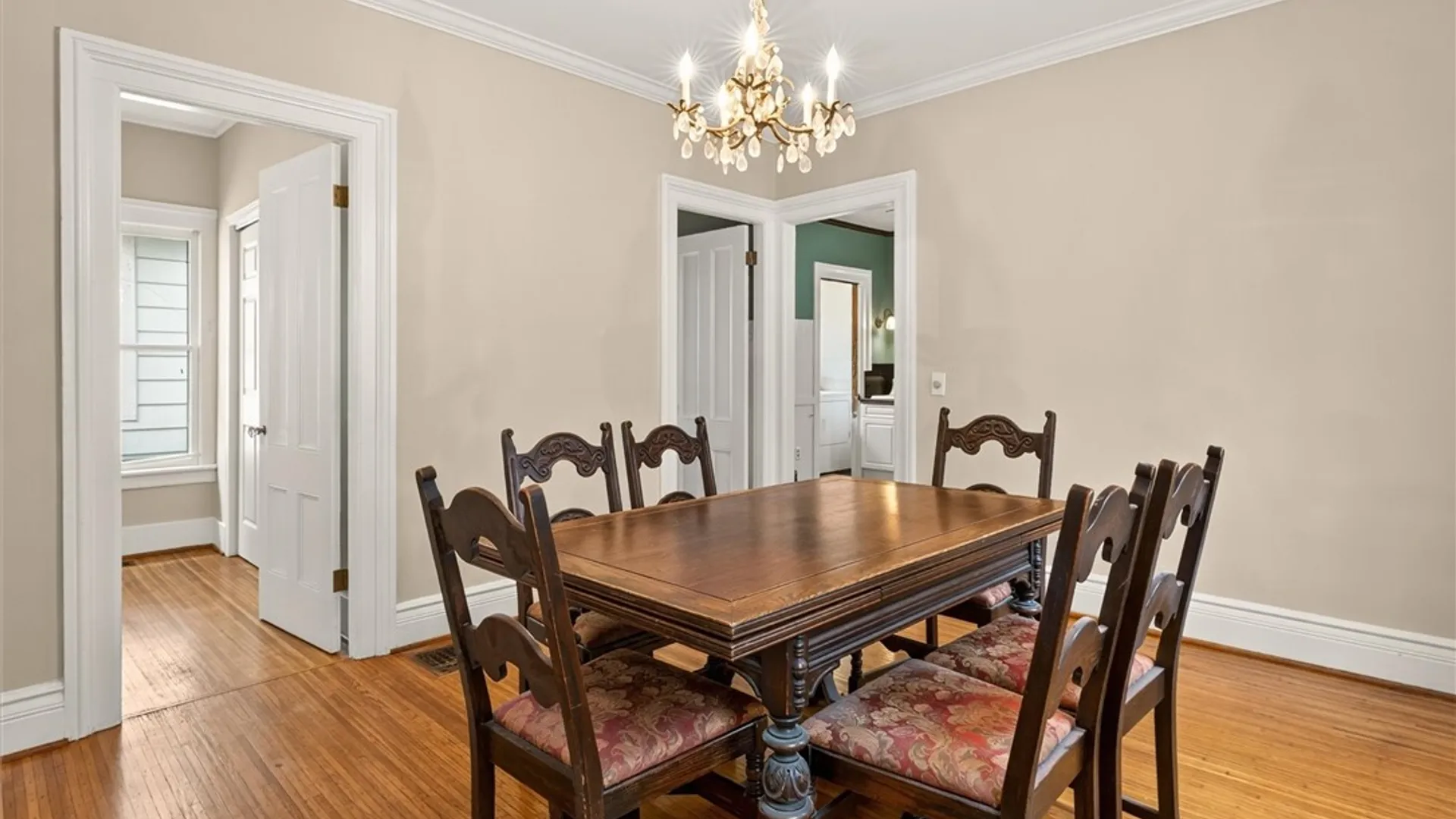 Property at 123 Oakland Street, Rochester, NY 14620 18