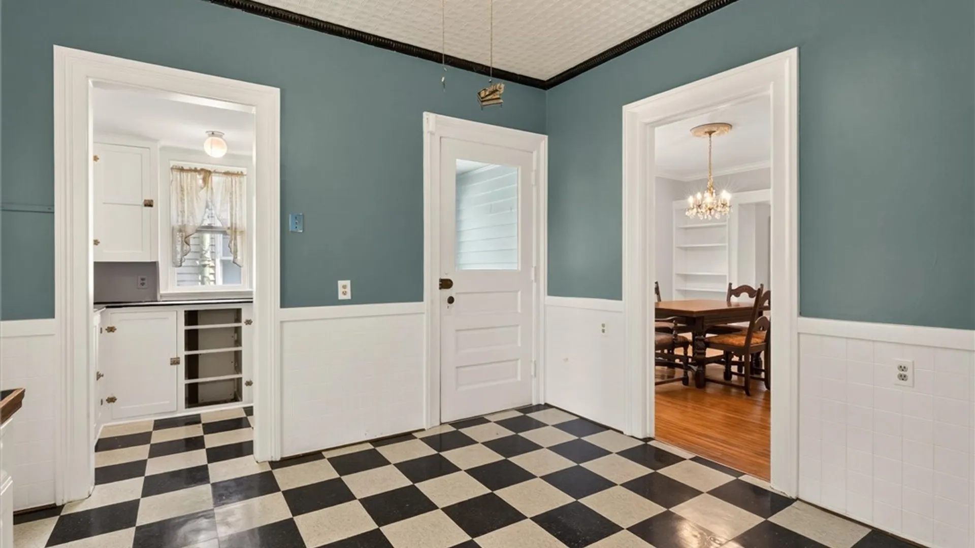 Property at 123 Oakland Street, Rochester, NY 14620 24
