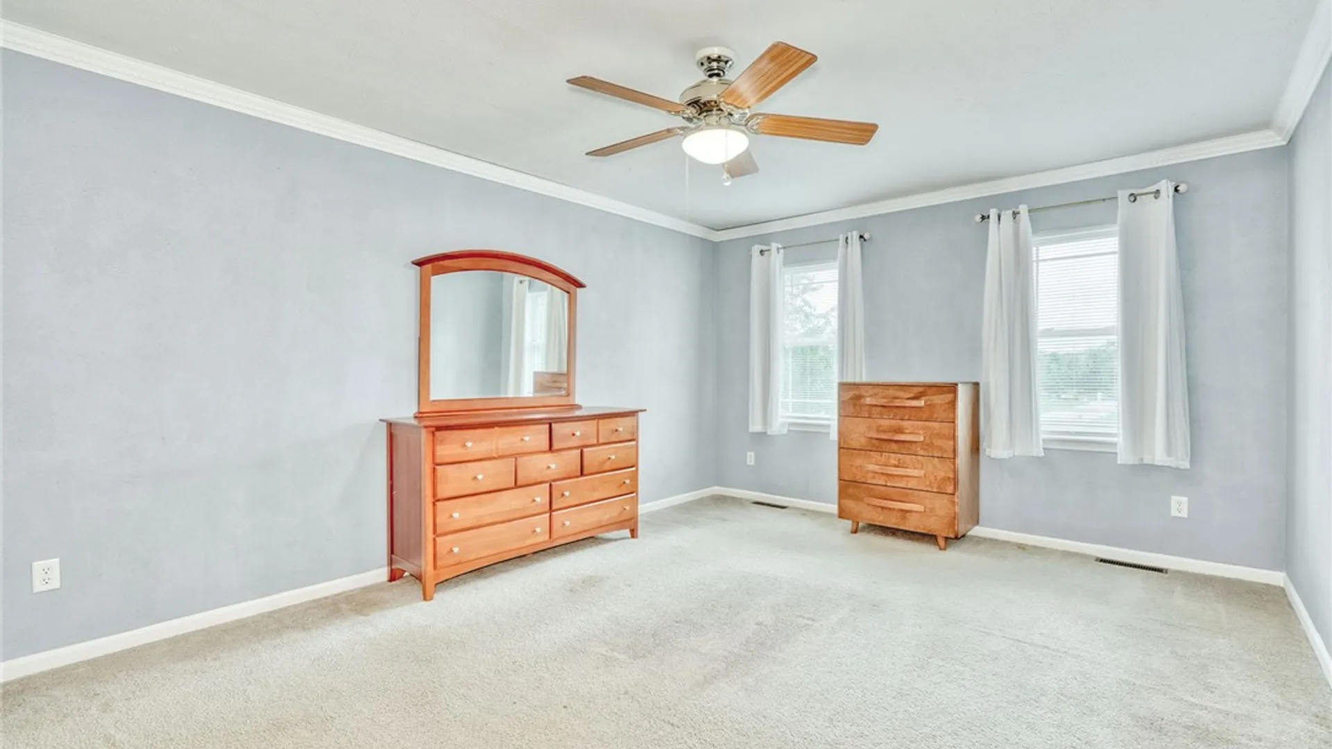 Property at 56 Ayrshire Lane, Henrietta, NY 14467 29