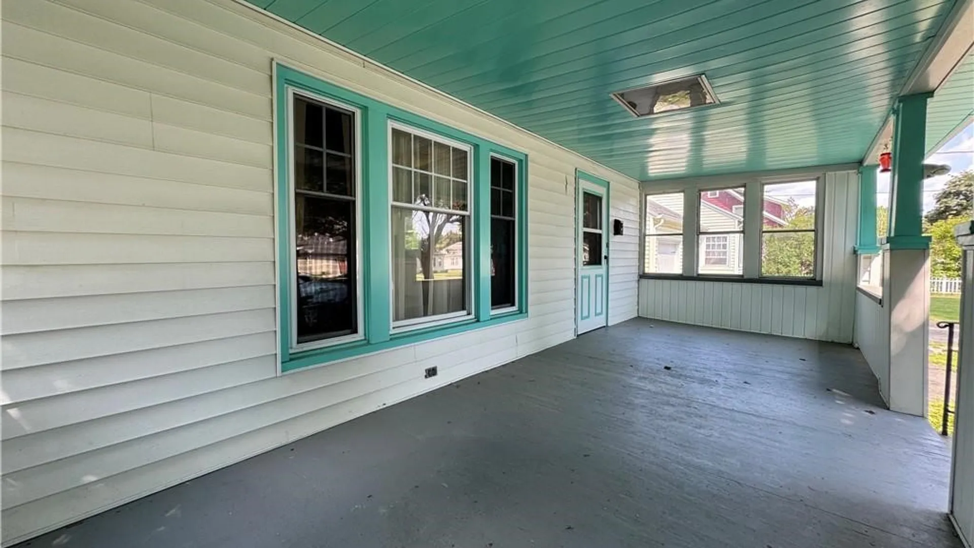 Property at 129 Oakwood Avenue, Elmira, NY 14903 3