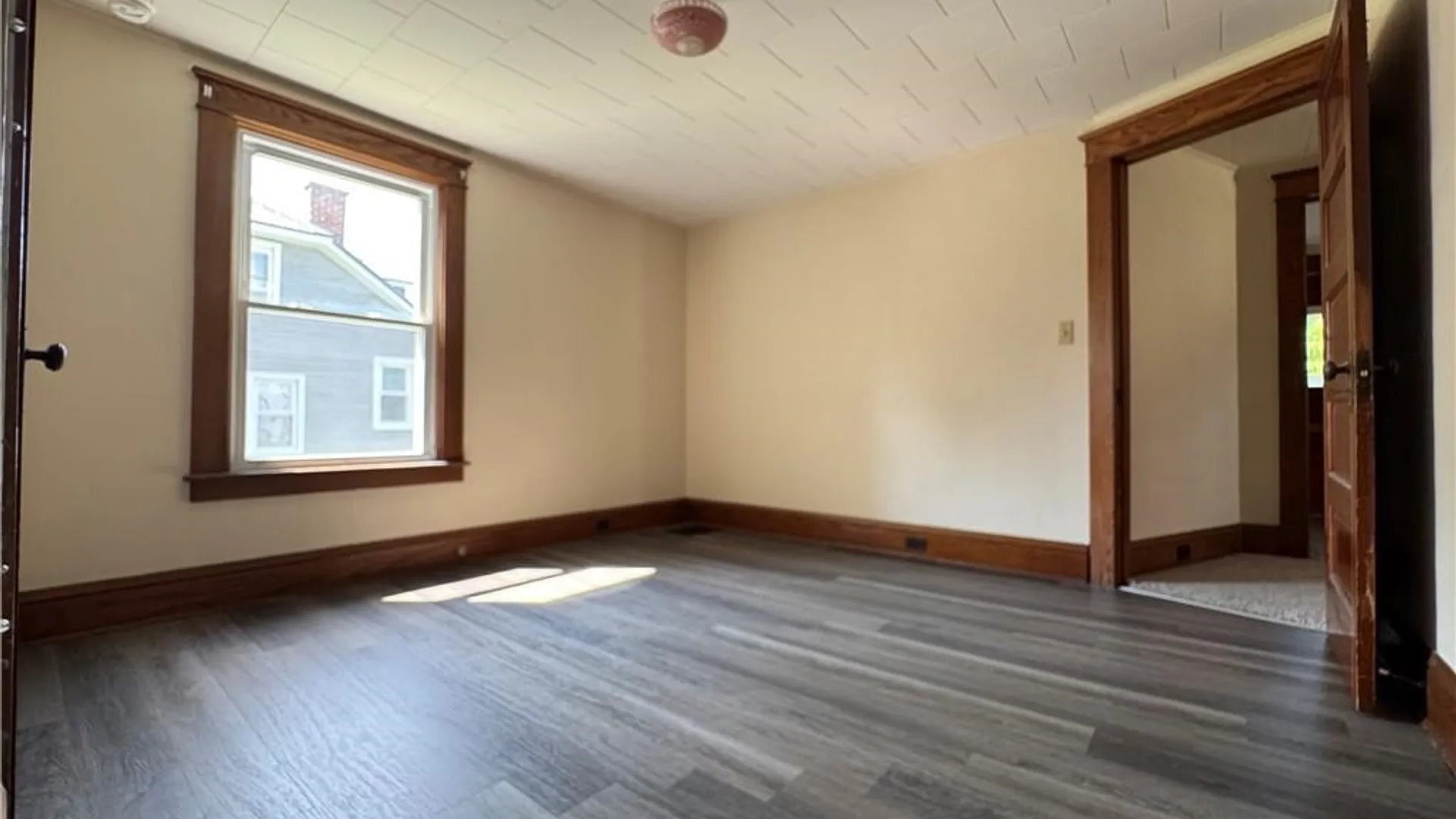 Property at 129 Oakwood Avenue, Elmira, NY 14903 27