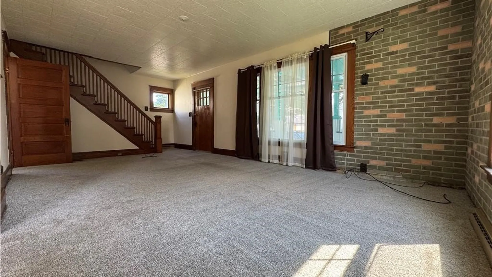 Property at 129 Oakwood Avenue, Elmira, NY 14903 8