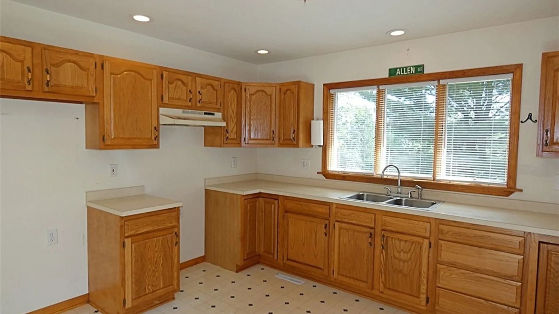 Property at 10259 Allen Road, Sardinia, NY 14055 15
