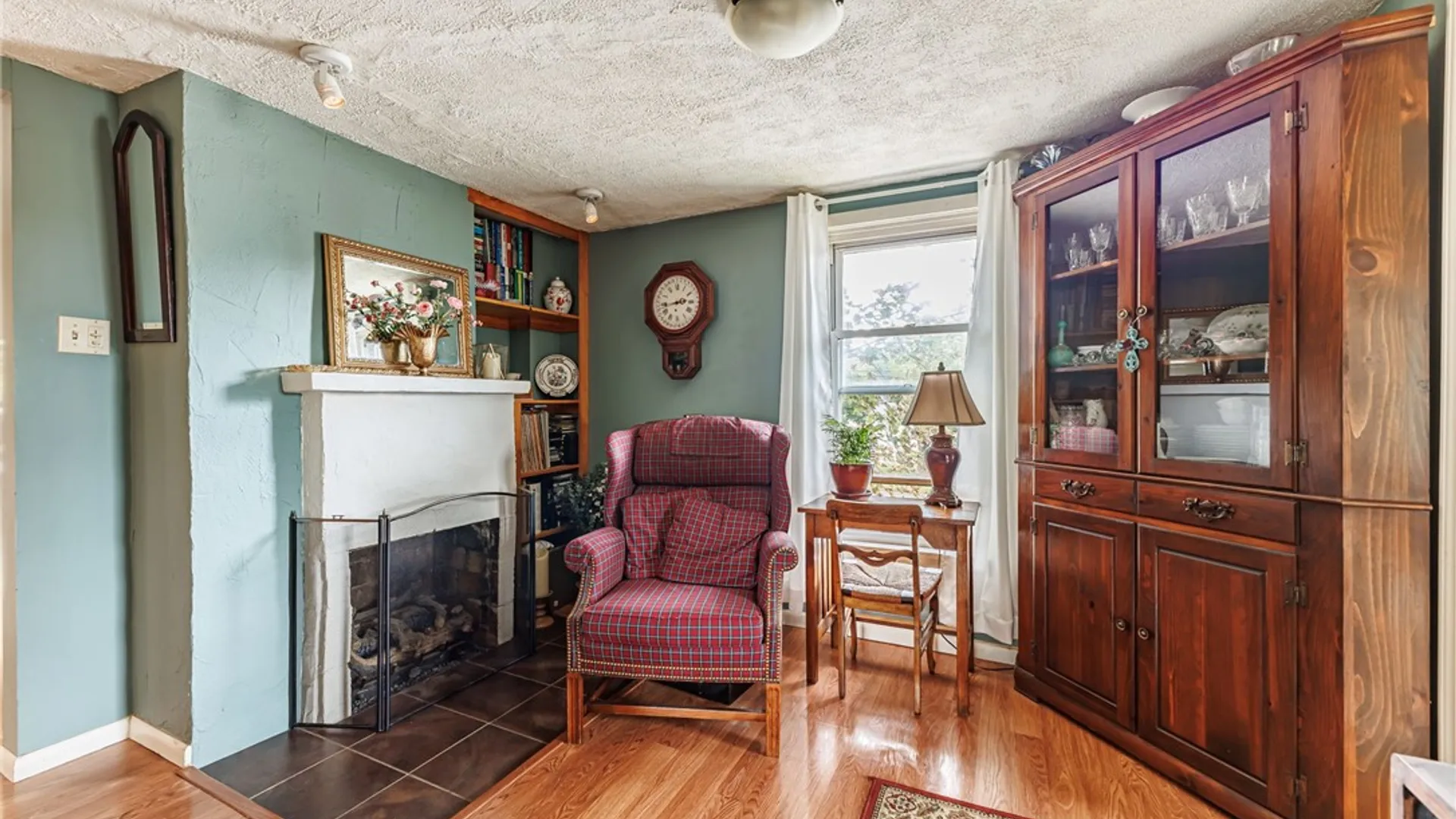 Property at 11 Woodneath Crescent, East Rochester, NY 14445 11