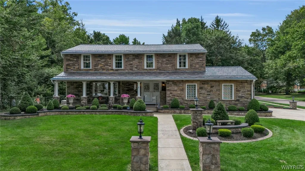 Property at 1 Dan Troy Drive, Amherst, NY 14221