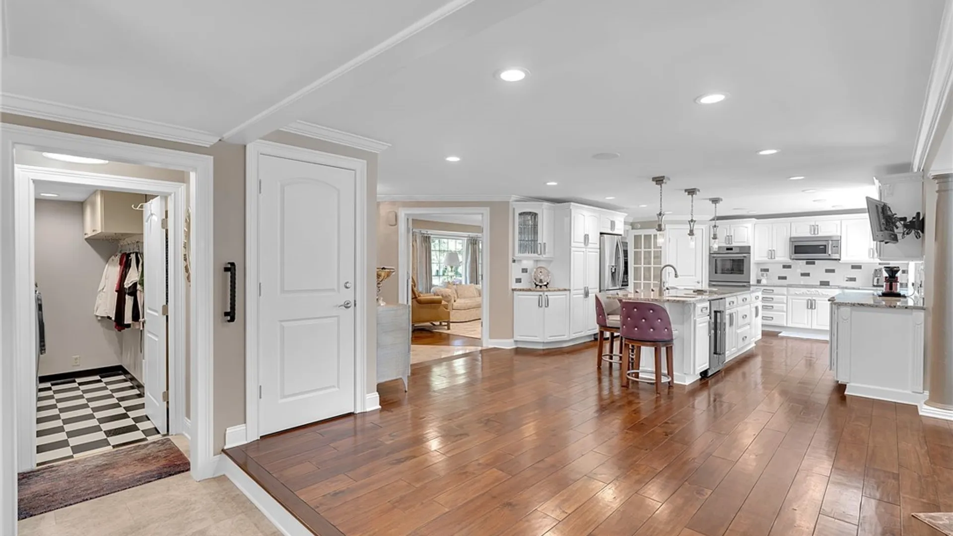 Property at 1 Dan Troy Drive, Amherst, NY 14221 9