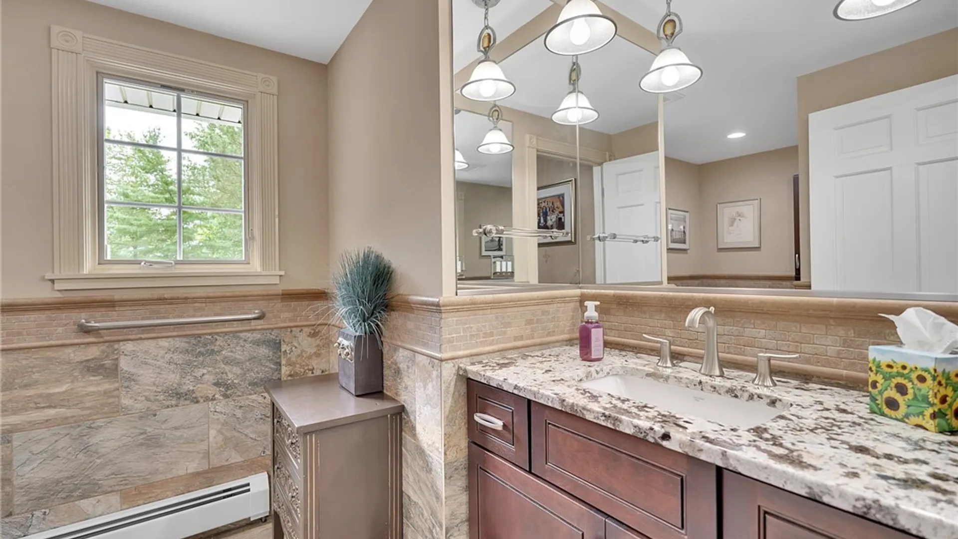 Property at 1 Dan Troy Drive, Amherst, NY 14221 35