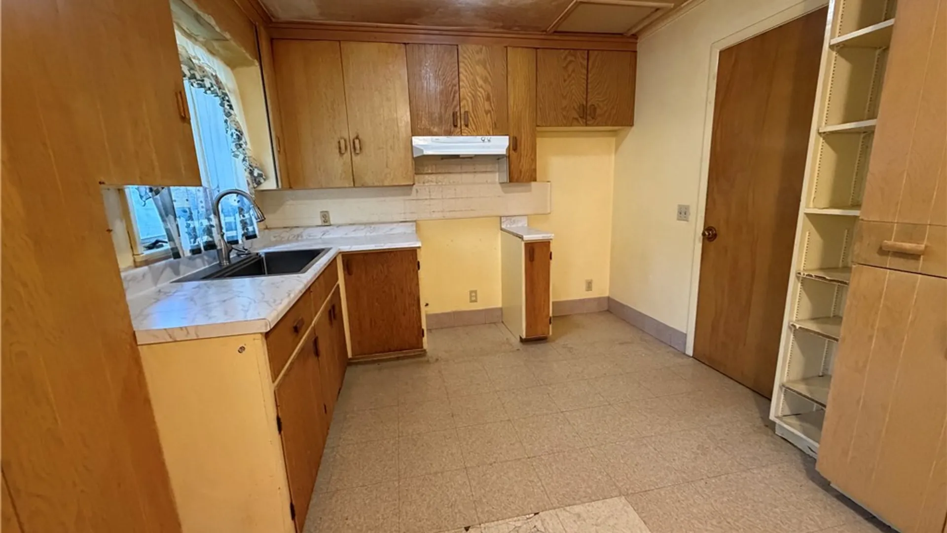 Property at 1127 N Goodman Street, Rochester, NY 14609 11