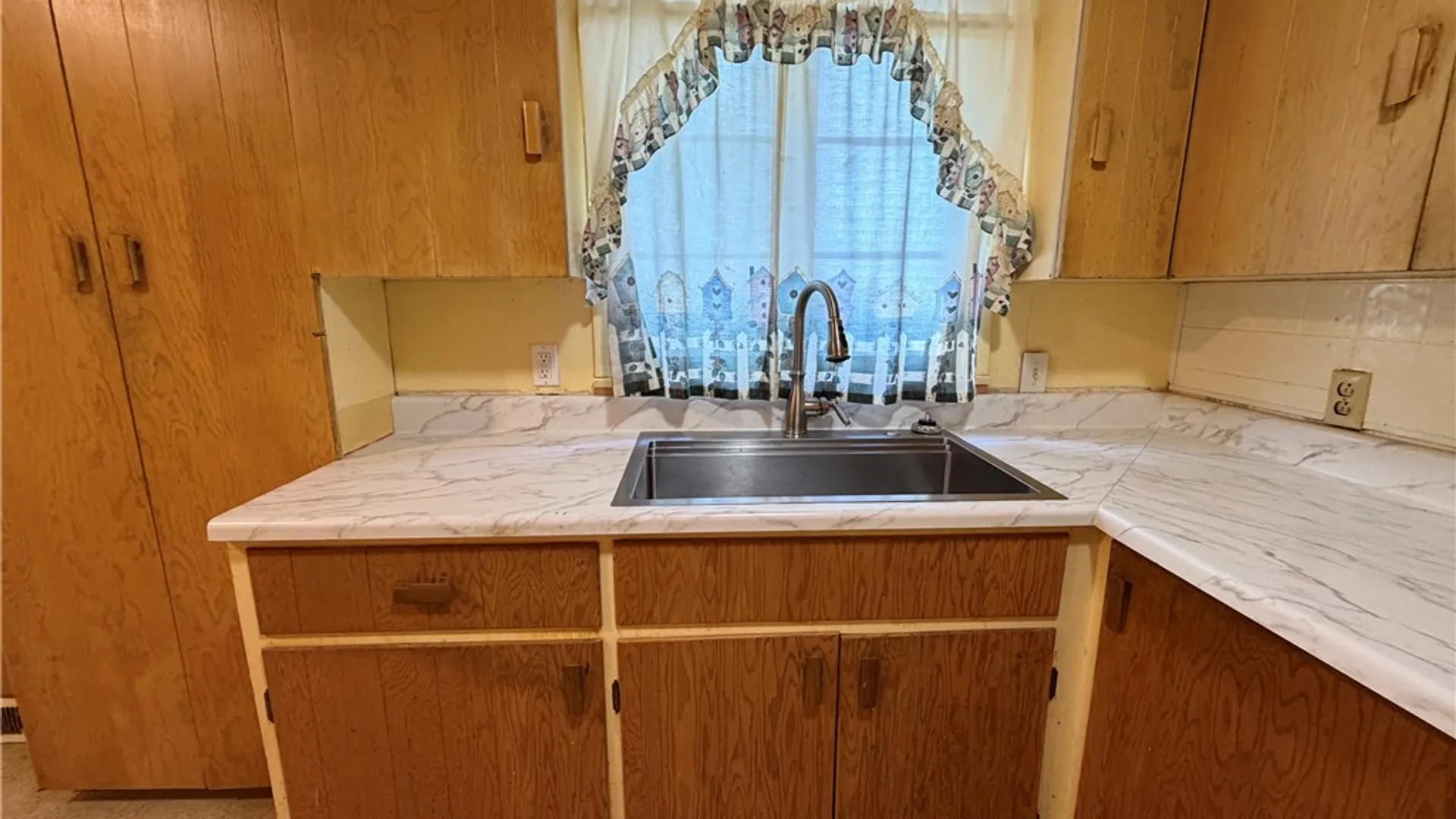 Property at 1127 N Goodman Street, Rochester, NY 14609 13