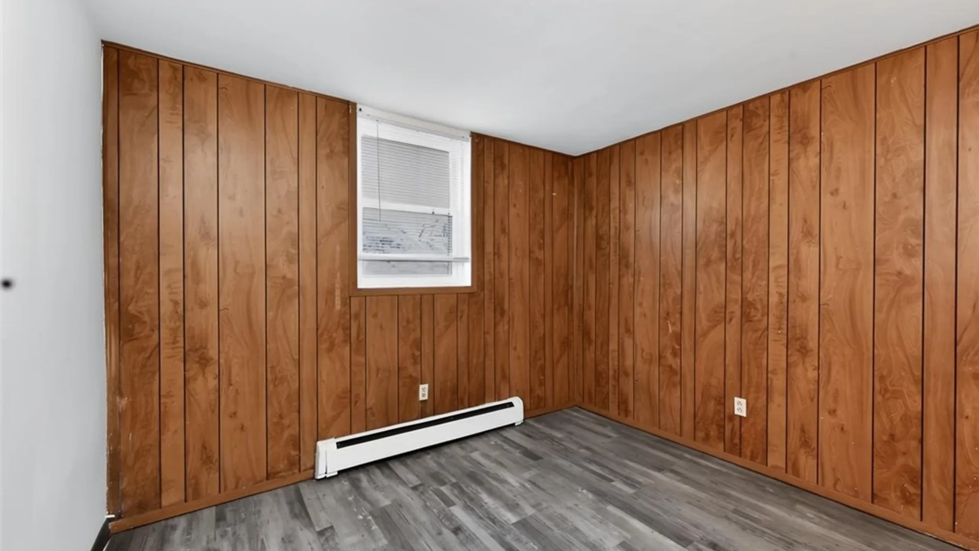 Property at 127 Franklin, Concord, NY 14141 10