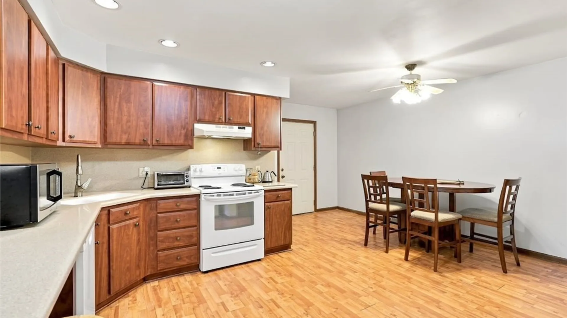 Property at 5861 Goodrich Road, Clarence, NY 14032 16