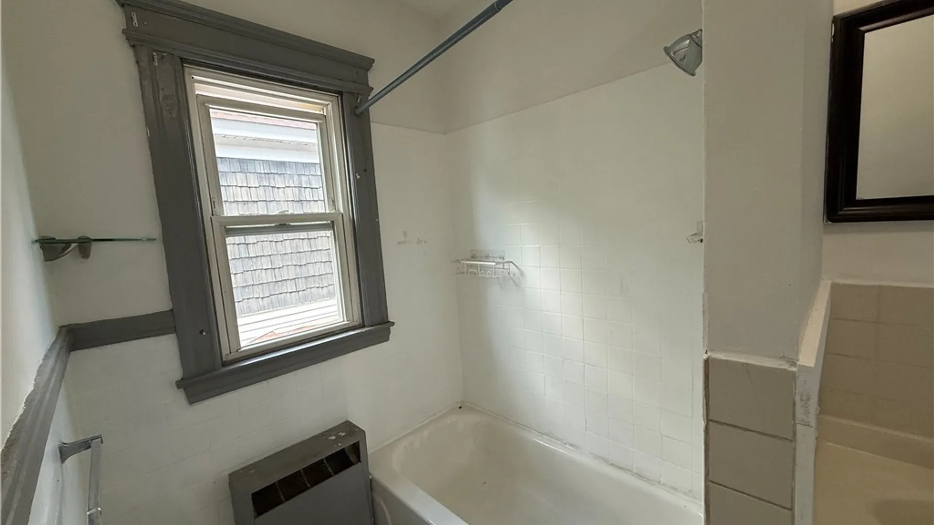 Property at 109 Cleveland Street, Syracuse, NY 13208 8