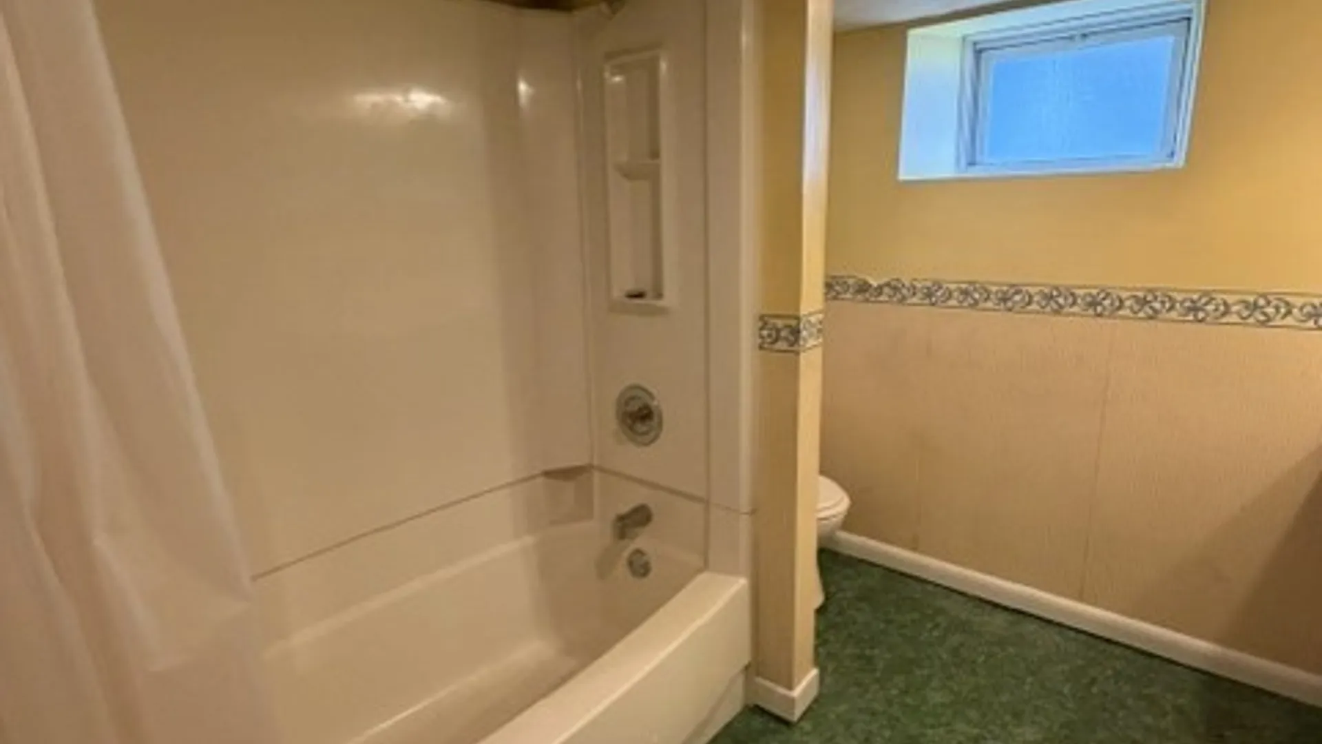 Property at 33 Dellinger Avenue, Batavia City, NY 14020 33
