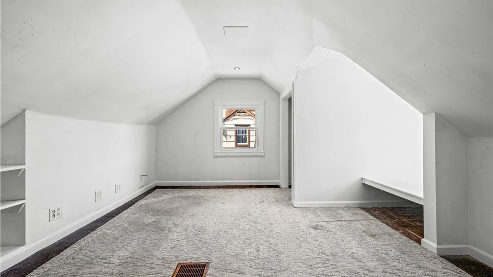 Property at 225 Beale Avenue, Cheektowaga, NY 14225 24
