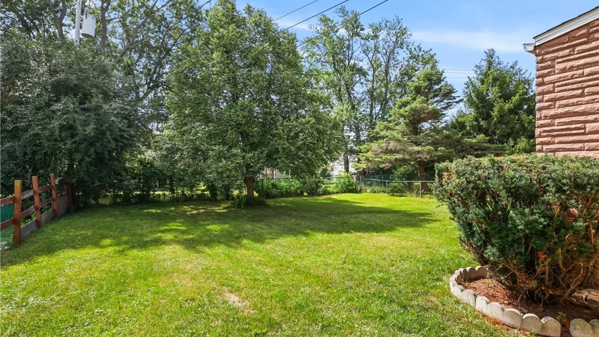 Property at 1689 Kensington Avenue, Cheektowaga, NY 14215 29