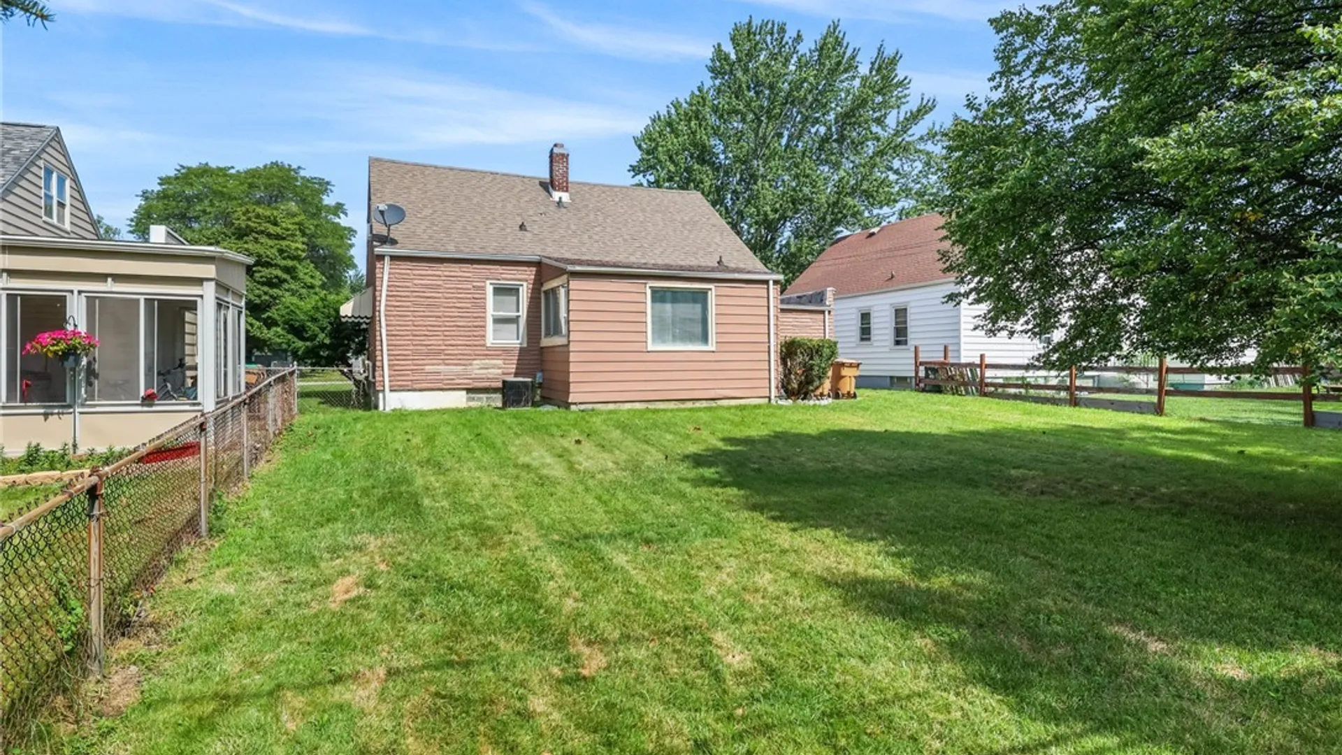 Property at 1689 Kensington Avenue, Cheektowaga, NY 14215 31