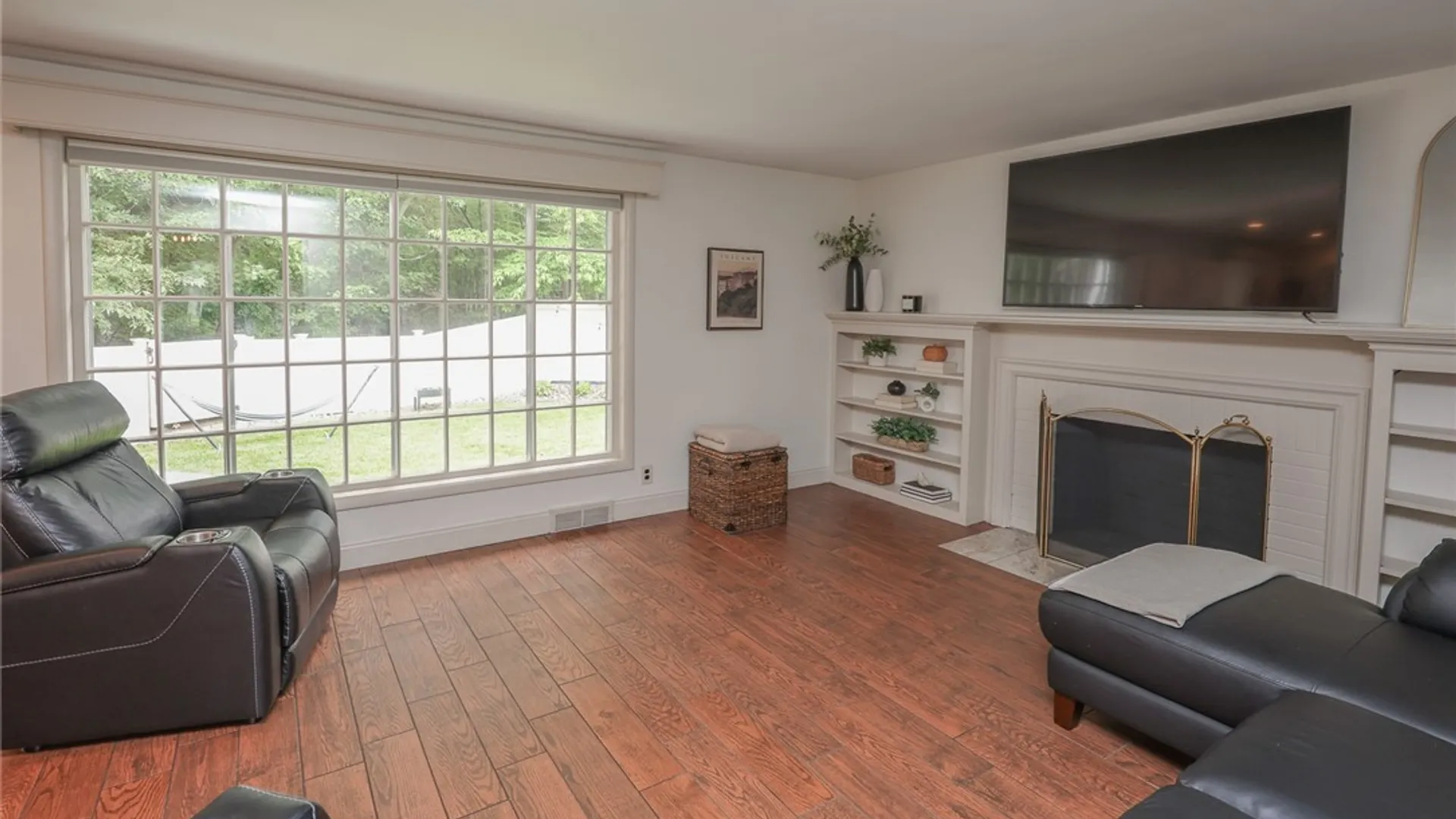 Property at 166 Nob Hill, Irondequoit, NY 14617 14