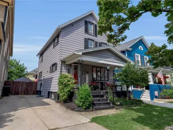 Property at 32 Warren Avenue, Tonawanda, NY 14217