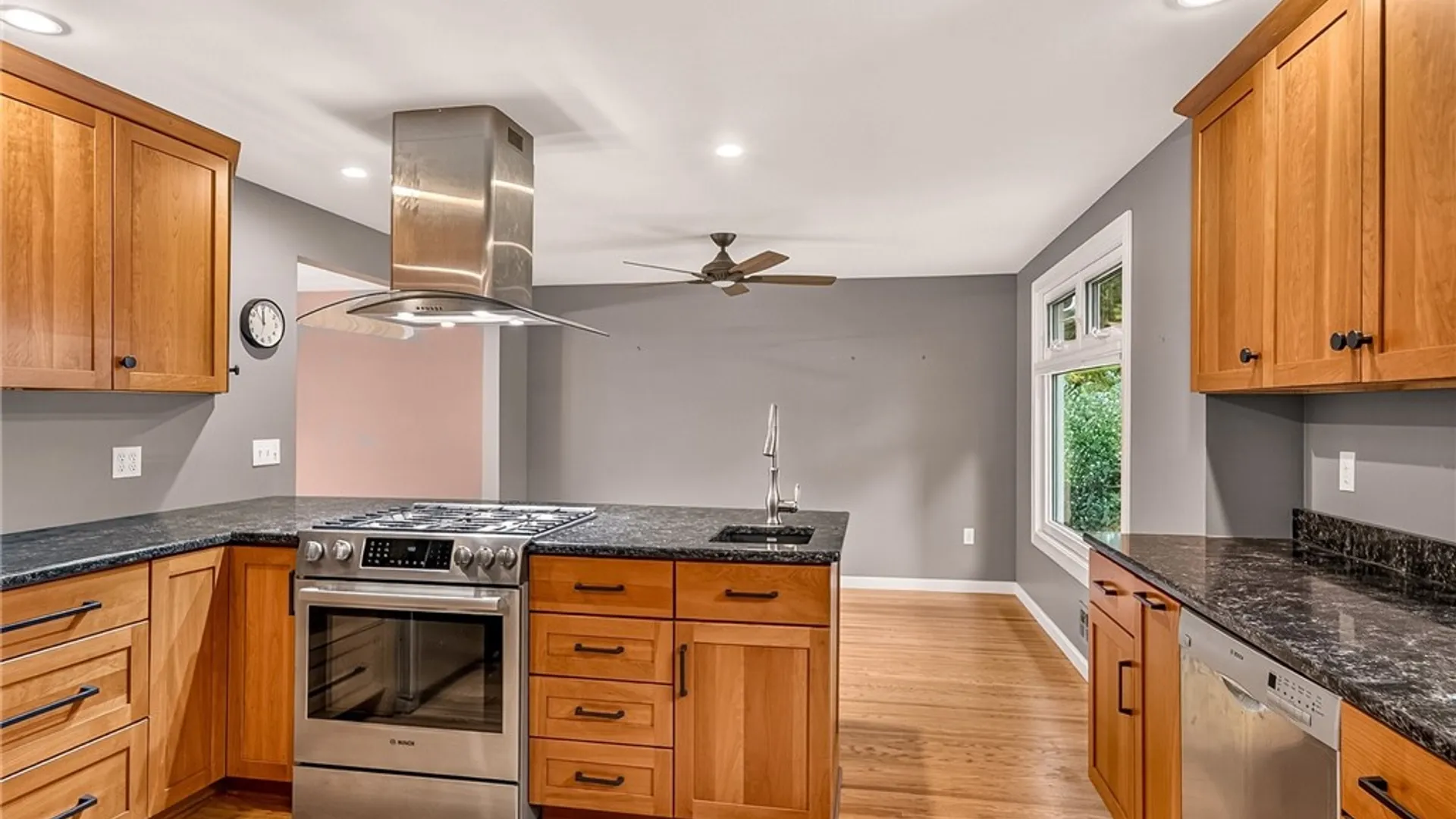 Property at 86 Sunset Trail, Perinton, NY 14450 16
