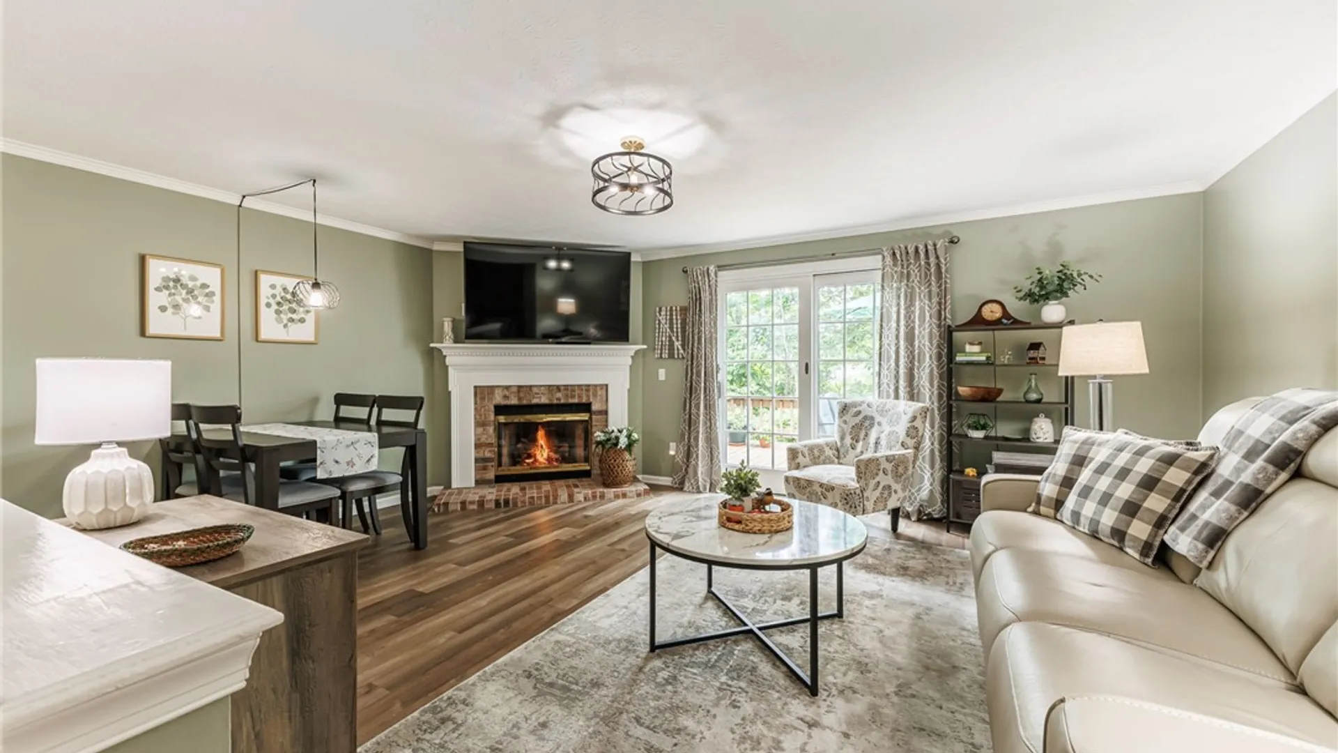 Property at 153 Courtshire Lane, Penfield, NY 14526 7