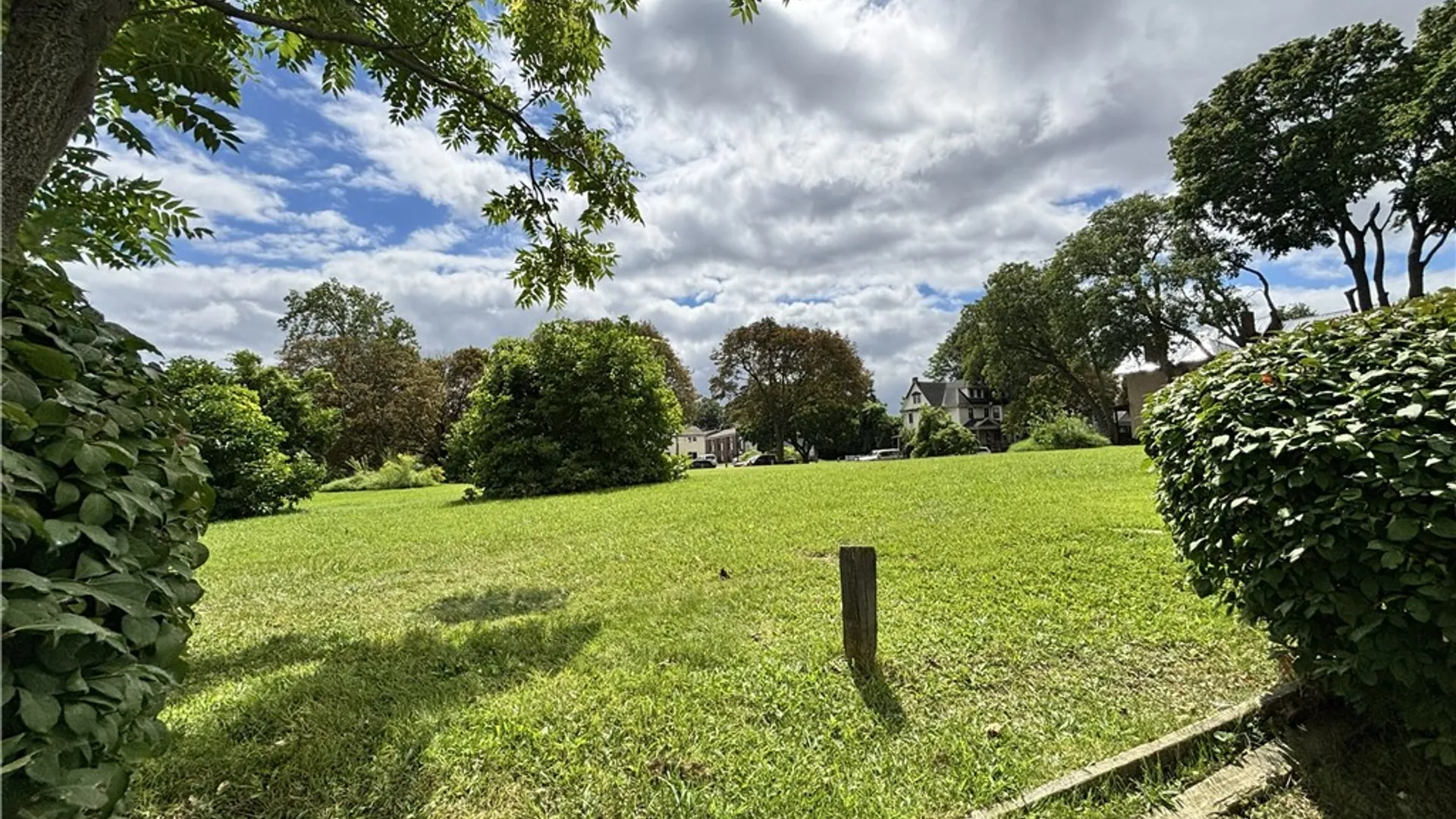 Property at 509 Lake Avenue, Rochester, NY 14613 4