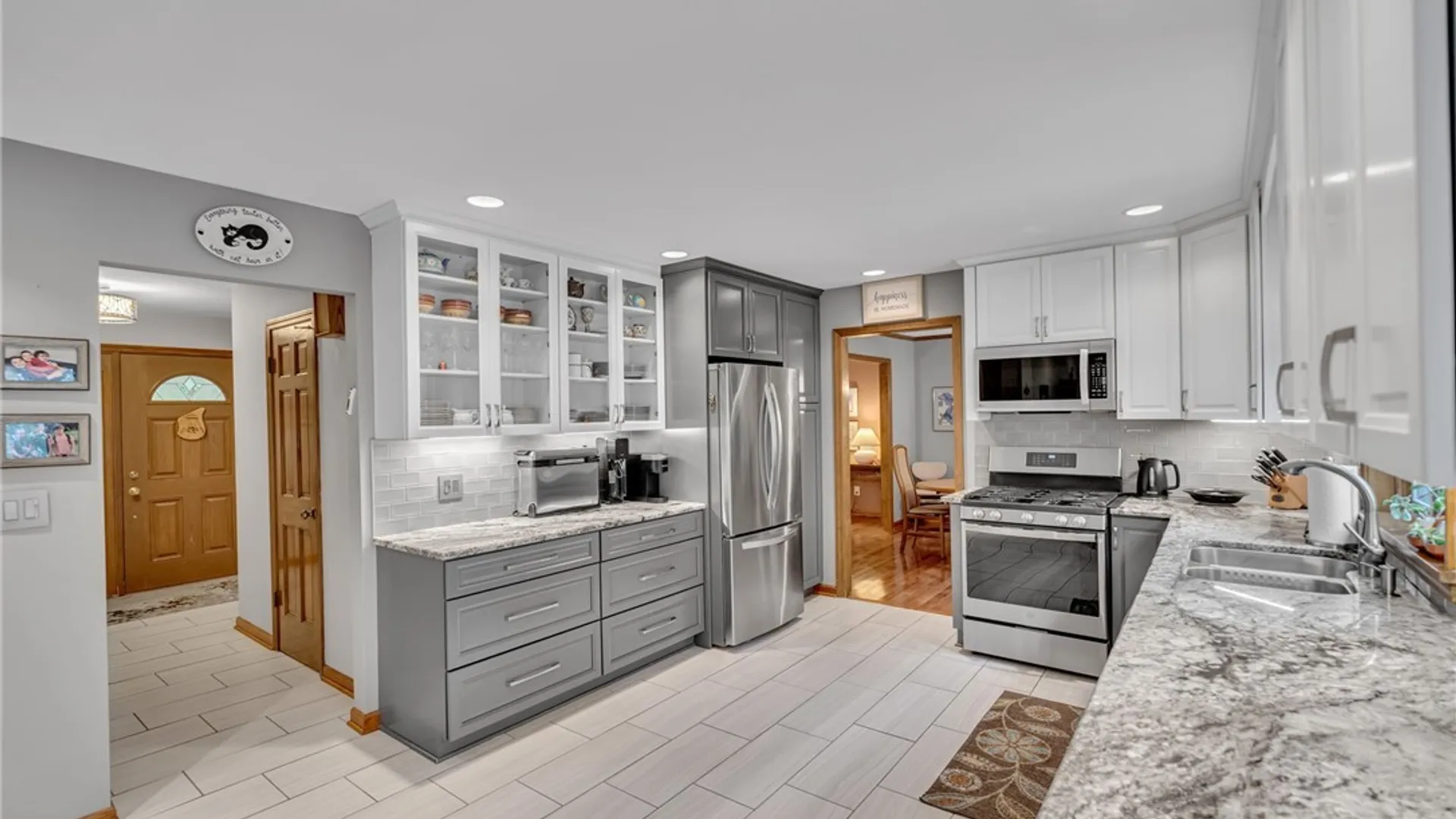Property at 11 Homewood Court, Amherst, NY 14221 29