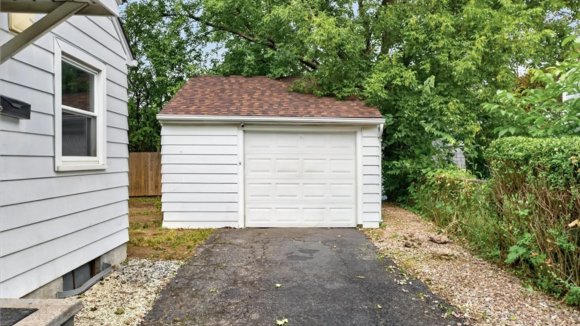 Property at 66 Ashwood Drive, Rochester, NY 14609 32