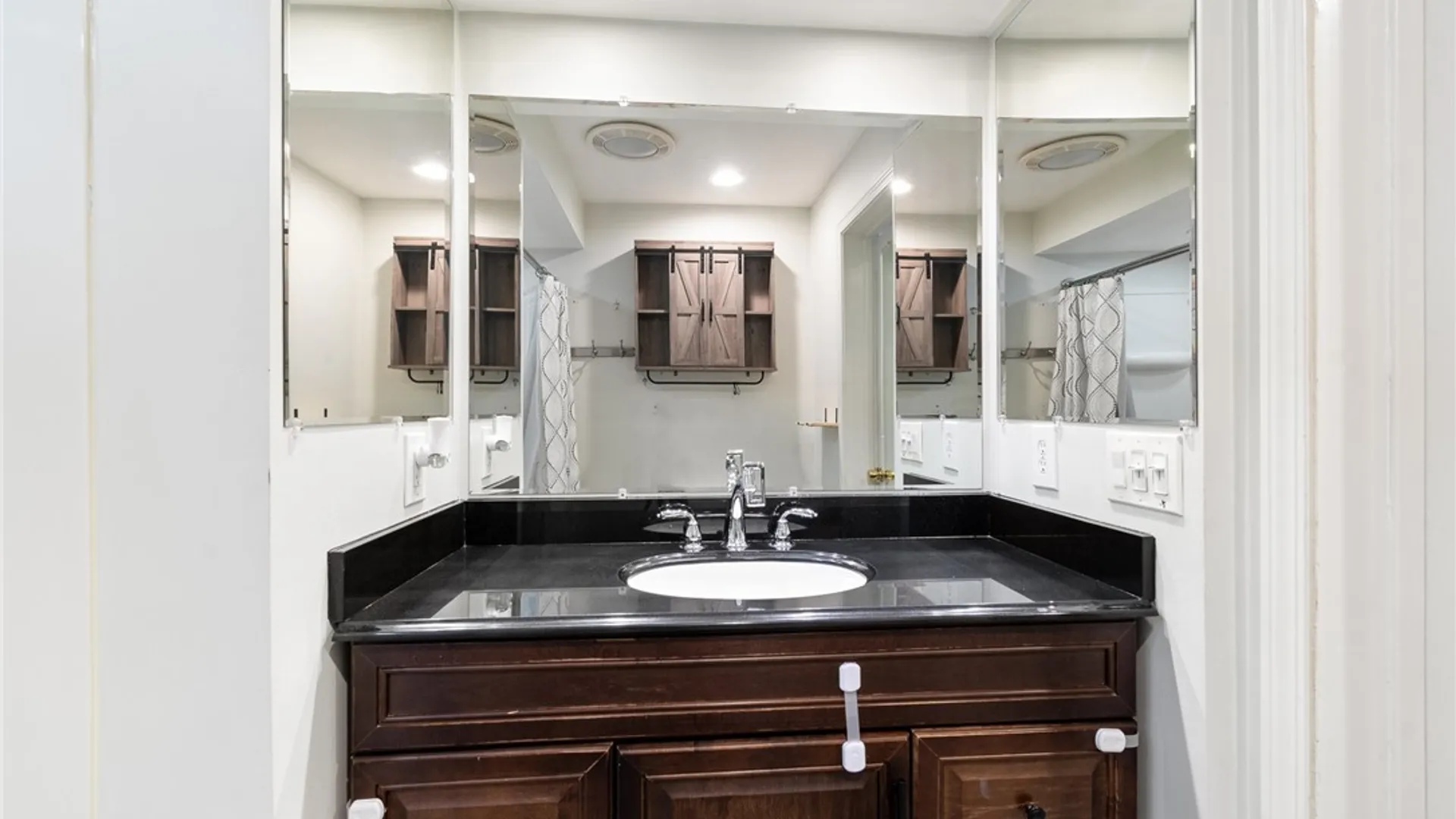Property at 35 Banker Place, Rochester, NY 14616 27