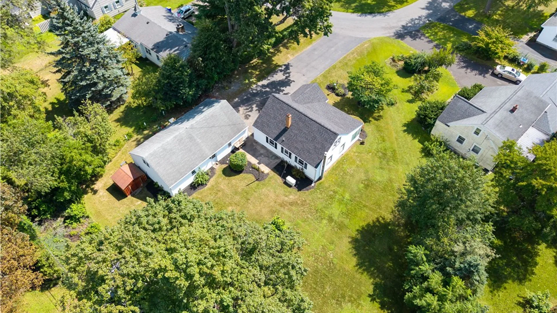 Property at 480 Pineview Drive, Webster, NY 14580 35