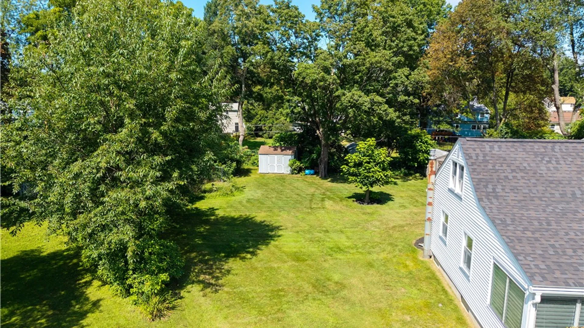 Property at 480 Pineview Drive, Webster, NY 14580 36