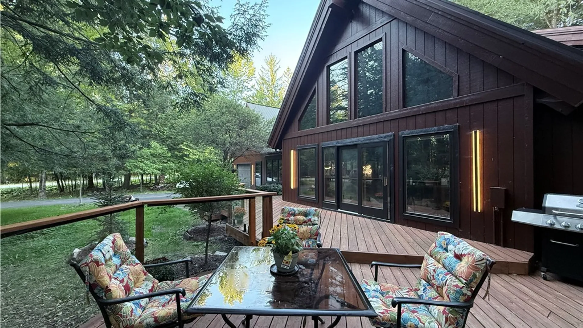 Property at 33 Woodstock Road, Concord, NY 14069 4
