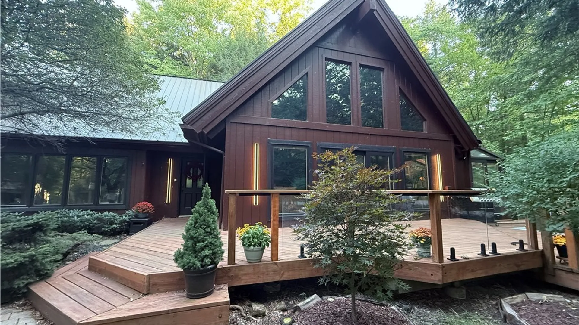 Property at 33 Woodstock Road, Concord, NY 14069 8
