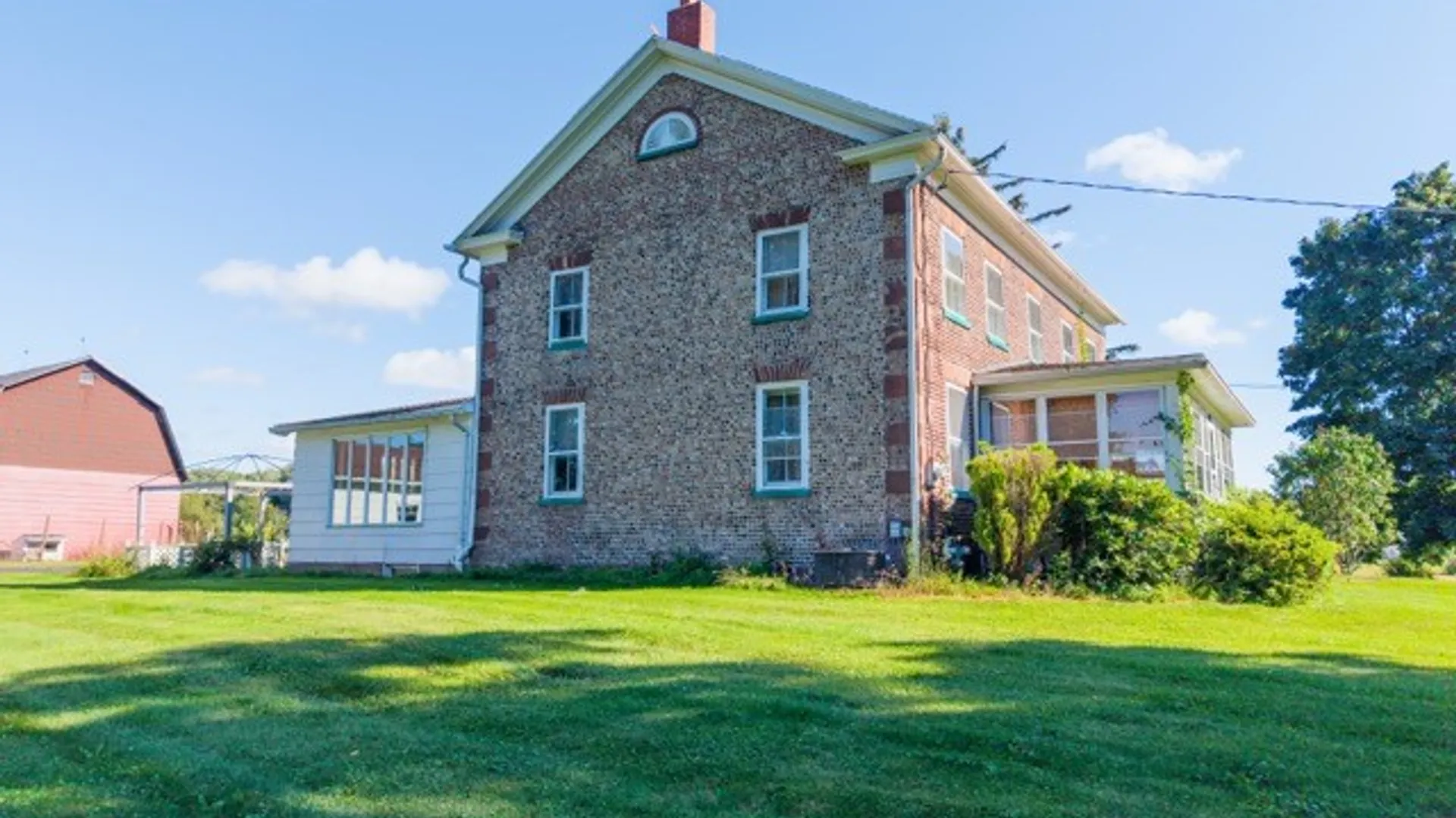 Property at 6952 Ontario Center Road, Ontario, NY 14519 3