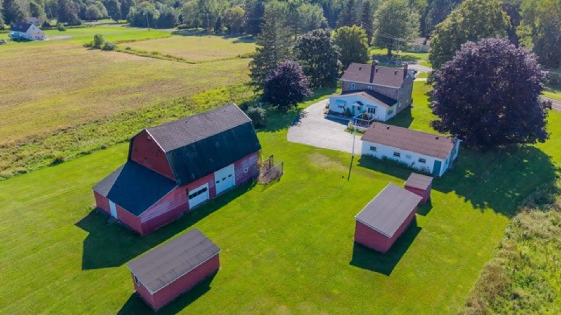Property at 6952 Ontario Center Road, Ontario, NY 14519 4