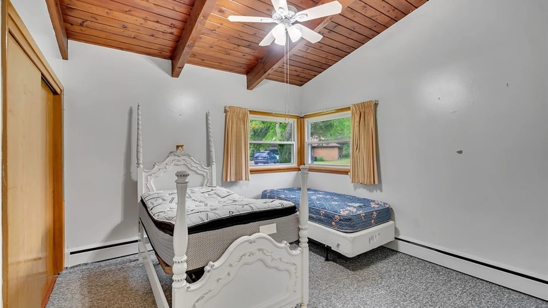 Property at 785 Orchard Park Road, West Seneca, NY 14224 26