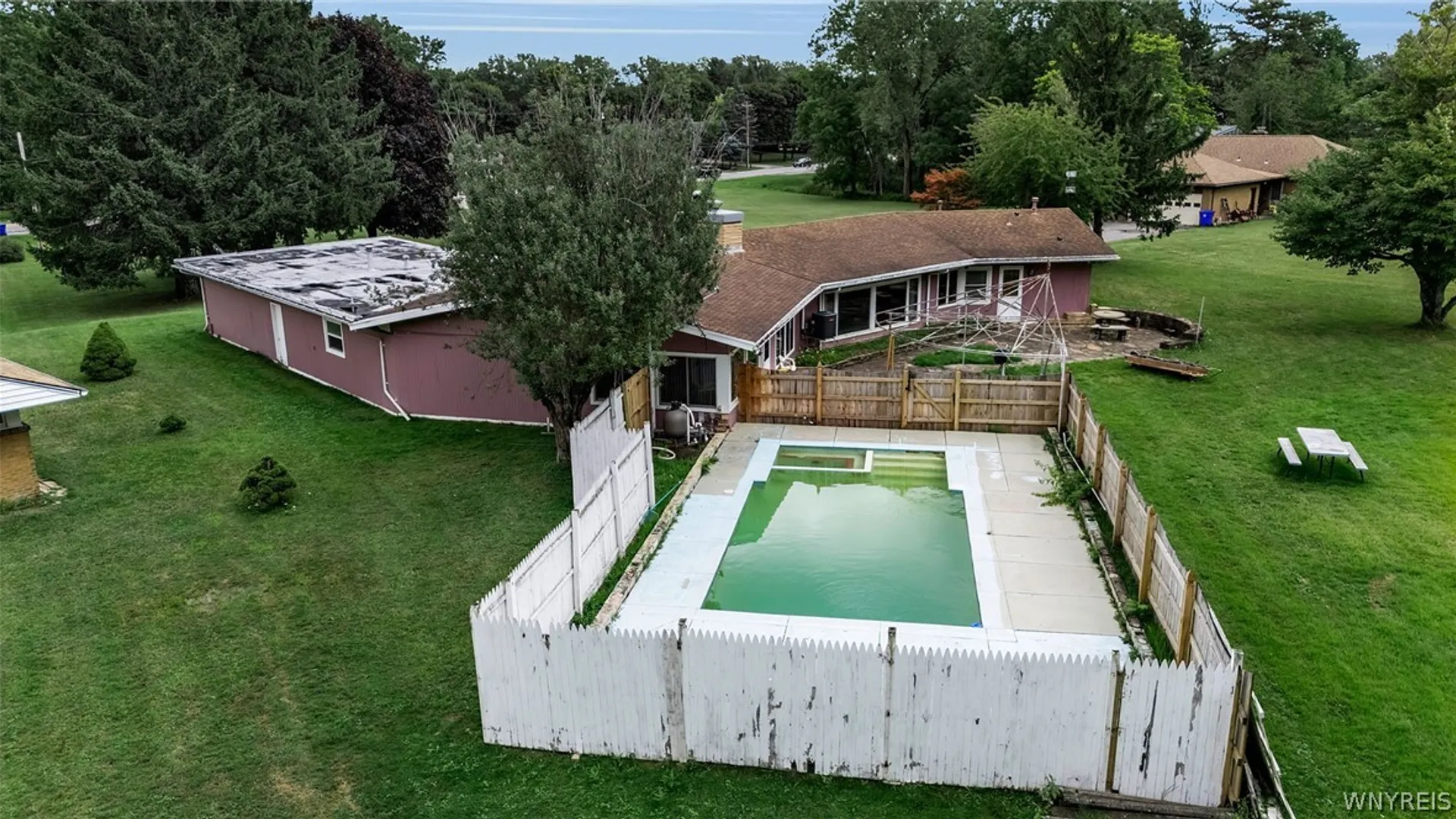 Property at 785 Orchard Park Road, West Seneca, NY 14224 46
