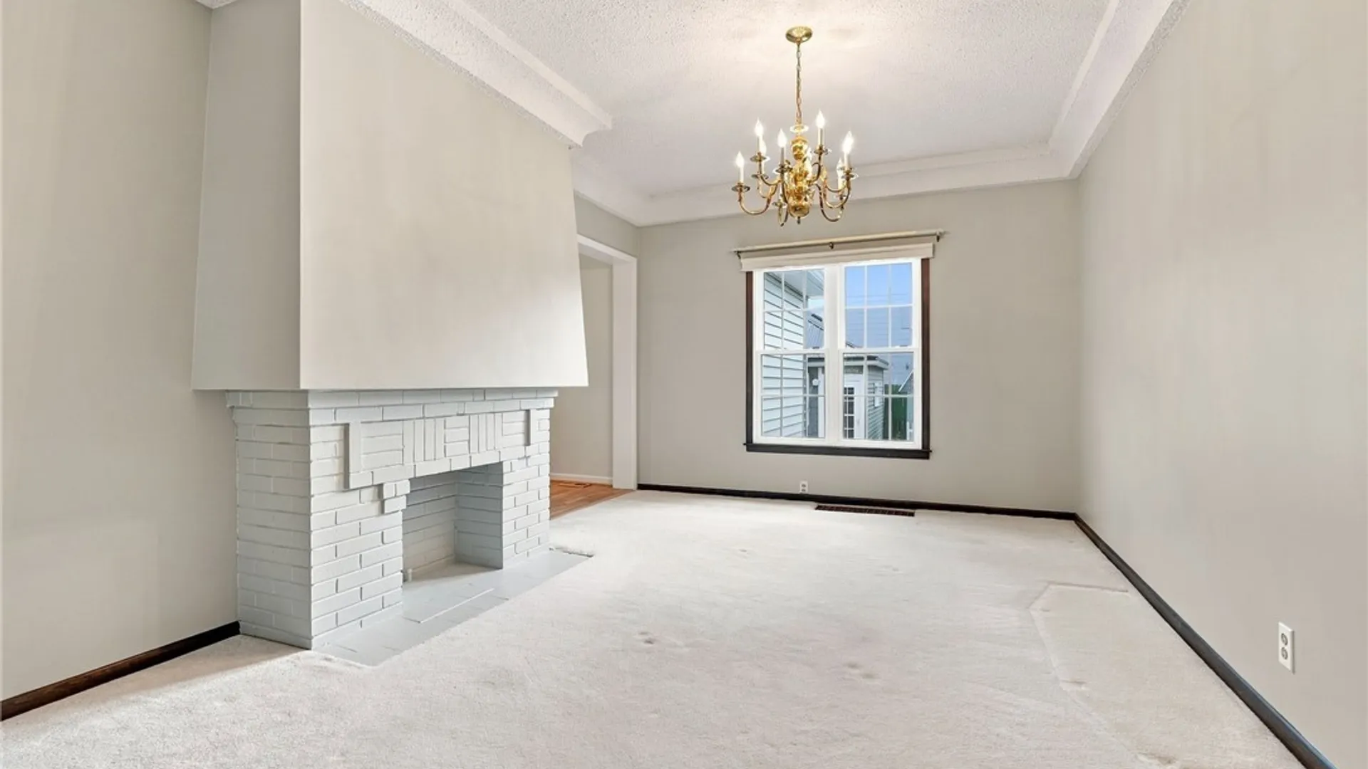 Property at 37 Strathmore Avenue, Buffalo, NY 14220 14