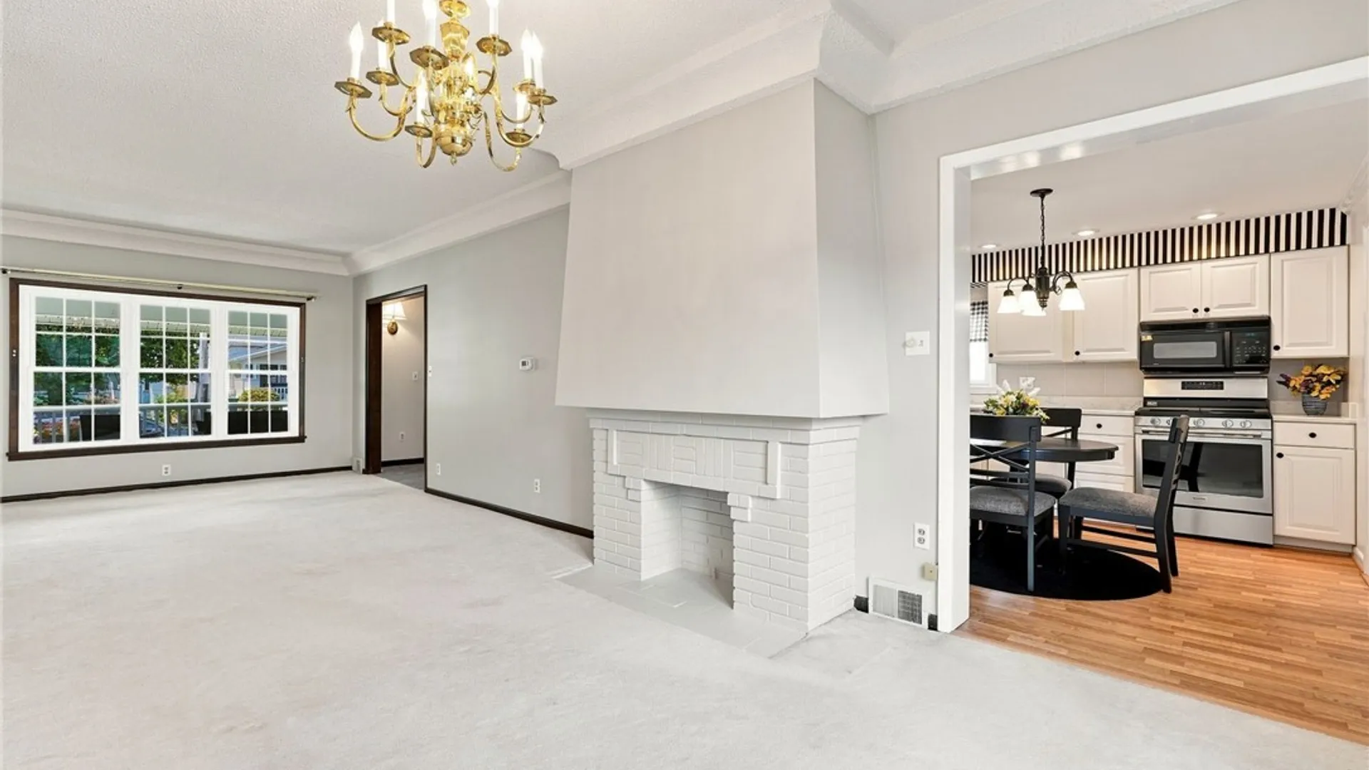 Property at 37 Strathmore Avenue, Buffalo, NY 14220 15